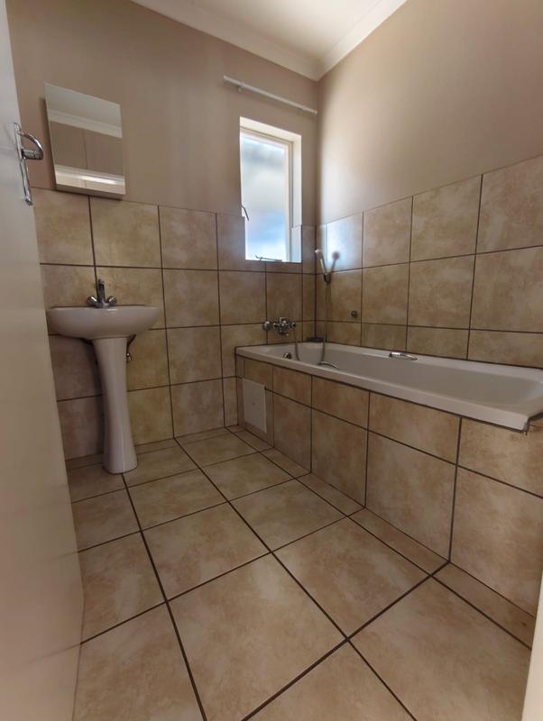 3 Bedroom Property for Sale in Waterval East North West